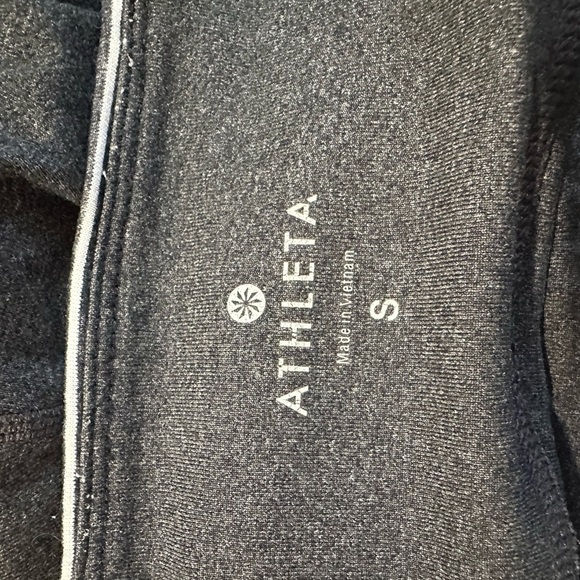 Athleta Gray Leggings with Striped Design Cropped Capri - Picture 5 of 5